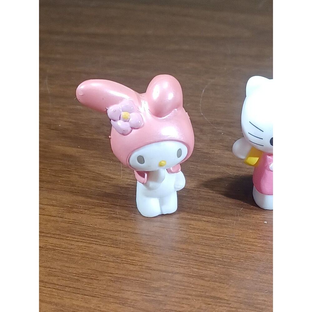 HELLO KITTY Figure Lot Of 5 - Picture 5 of 11